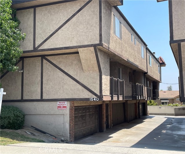 MLS #WS25177259 image #0