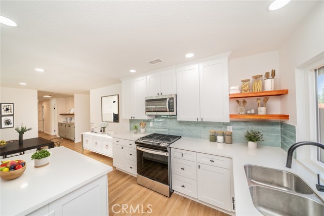 MLS #WS25178265 image #8