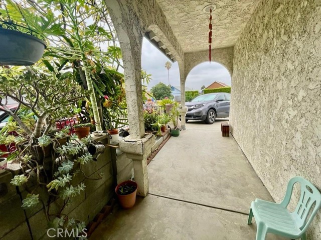 MLS #WS25180098 image #1