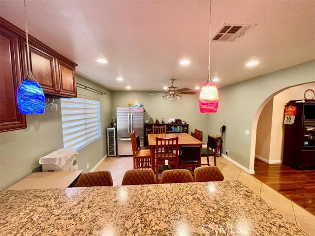 MLS #WS25180098 image #5