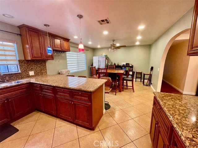 MLS #WS25180098 image #6