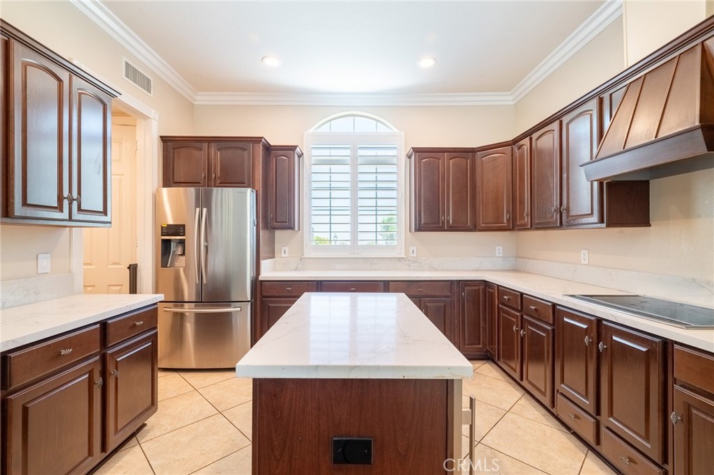 MLS #WS25182200 image #14