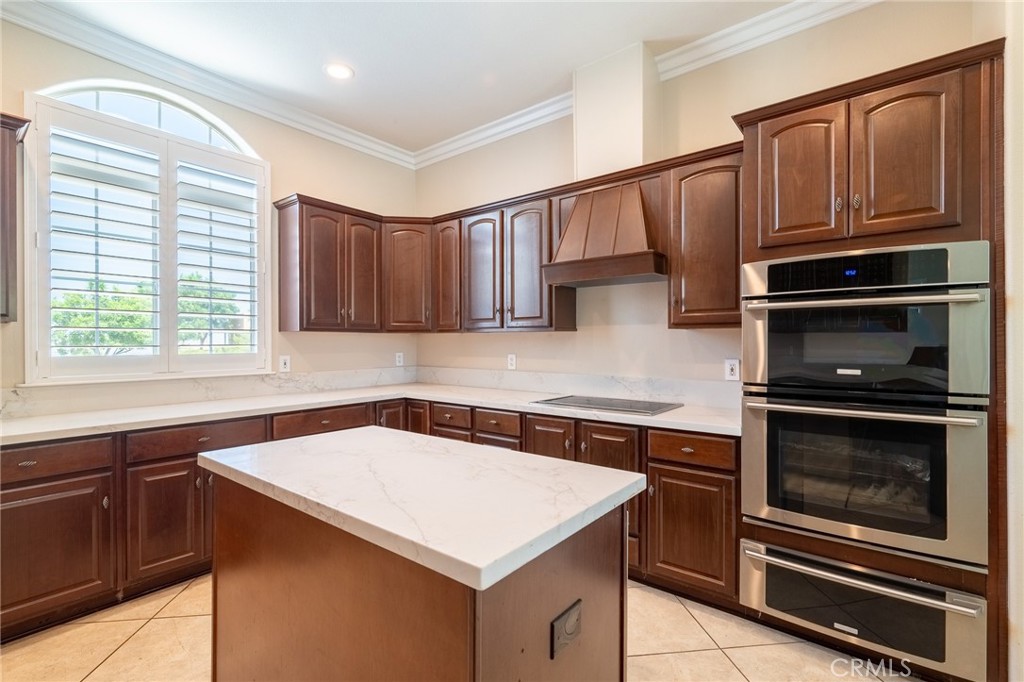 MLS #WS25182200 image #15