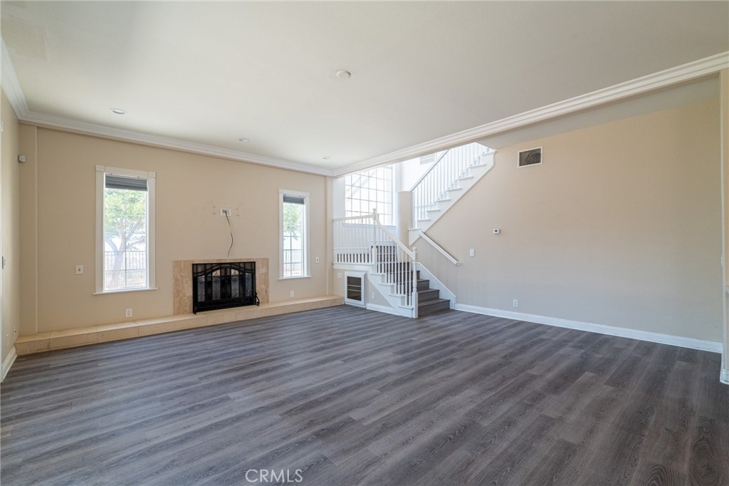 MLS #WS25182200 image #19