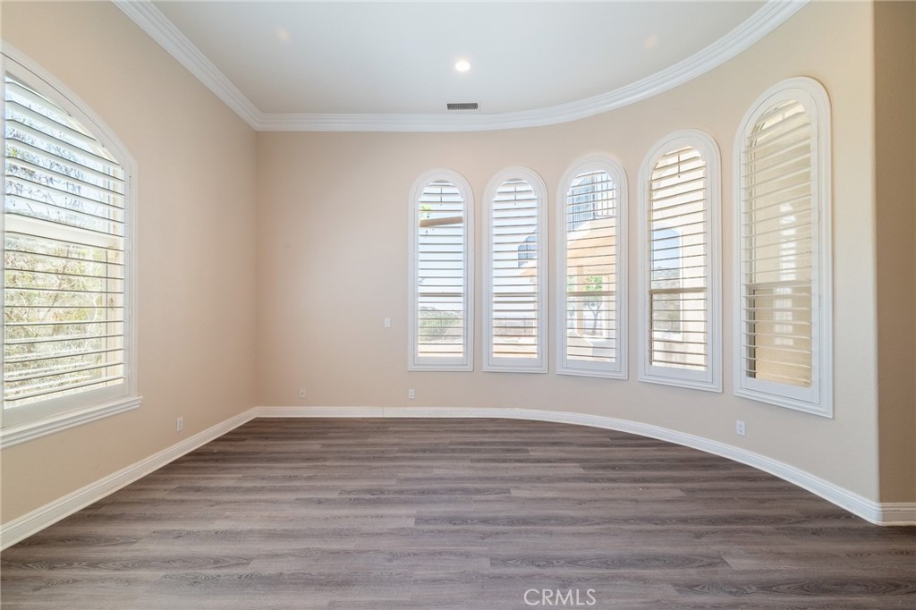 MLS #WS25182200 image #26