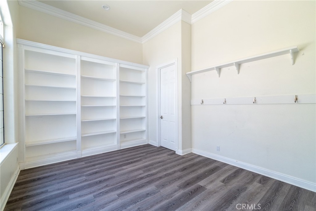 MLS #WS25182200 image #33