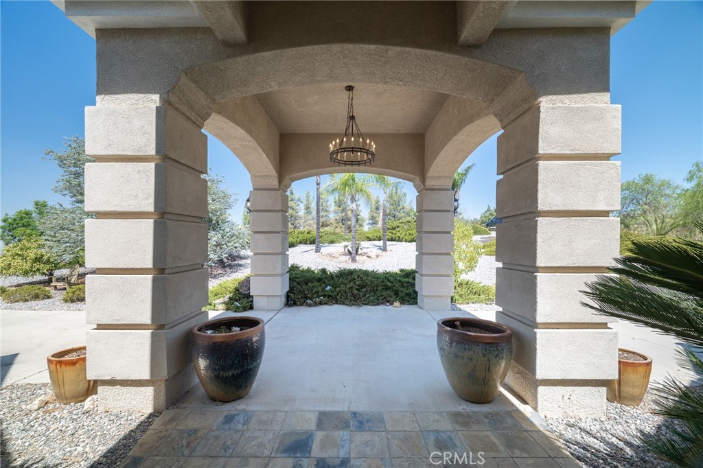 MLS #WS25182200 image #4