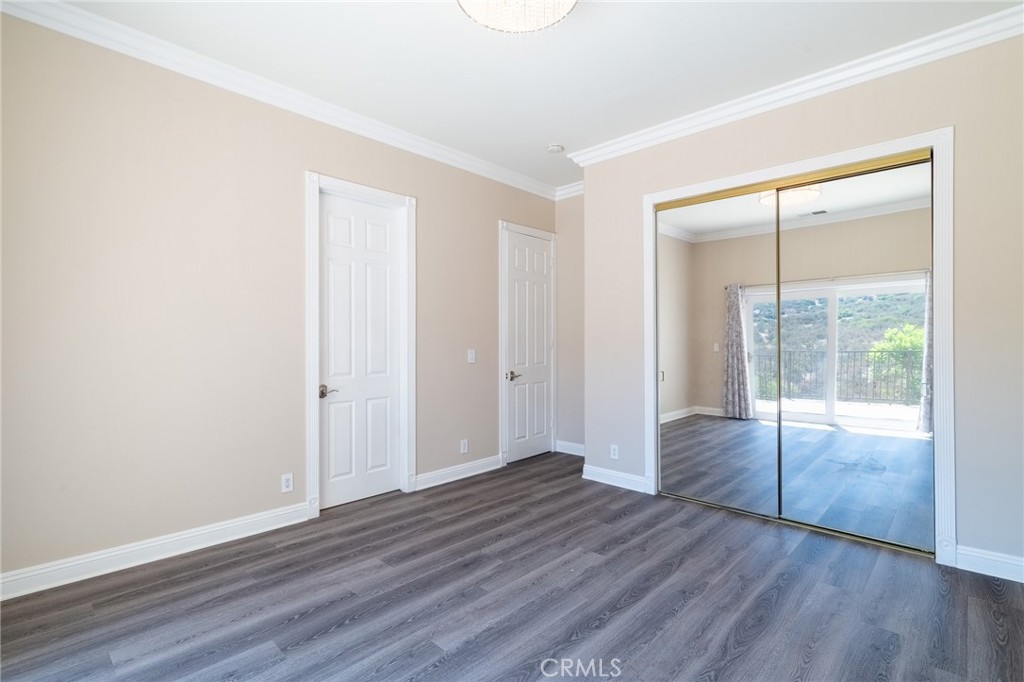 MLS #WS25182200 image #41