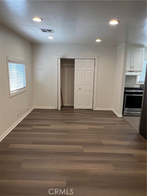 MLS #WS25183915 image #21