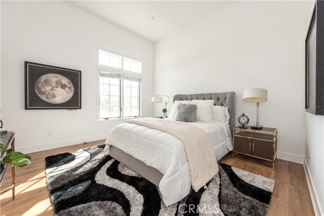 MLS #WS25184128 image #10