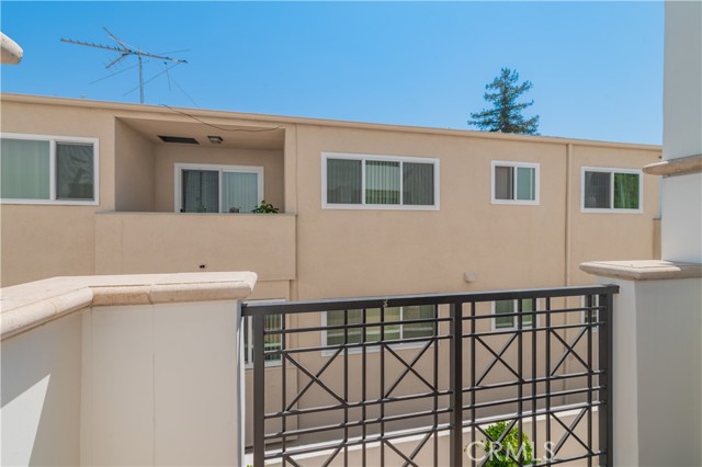 MLS #WS25184128 image #21