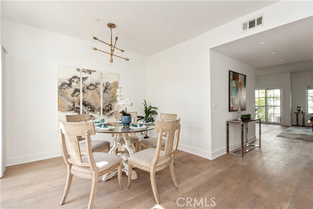 MLS #WS25184128 image #9