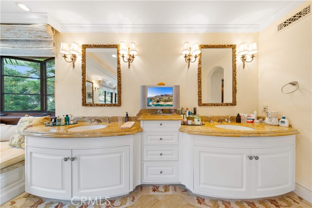 MLS #WS25184322 image #39