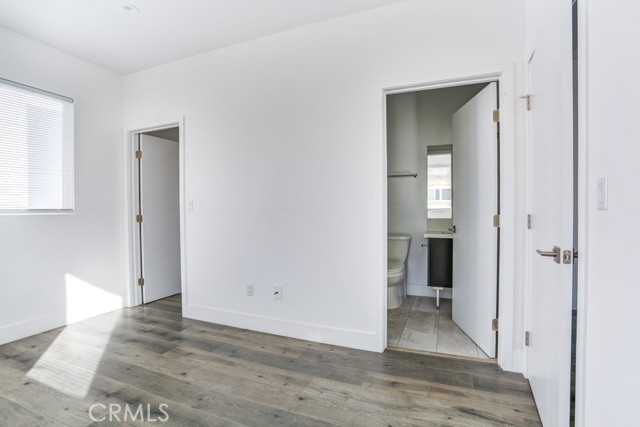 MLS #WS25184930 image #21