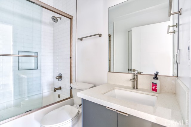 MLS #WS25184930 image #24