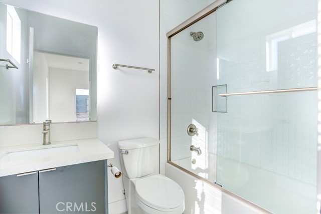 MLS #WS25184930 image #30