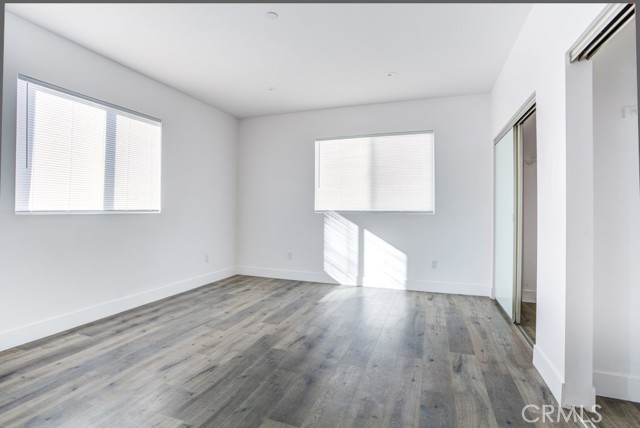 MLS #WS25184930 image #31