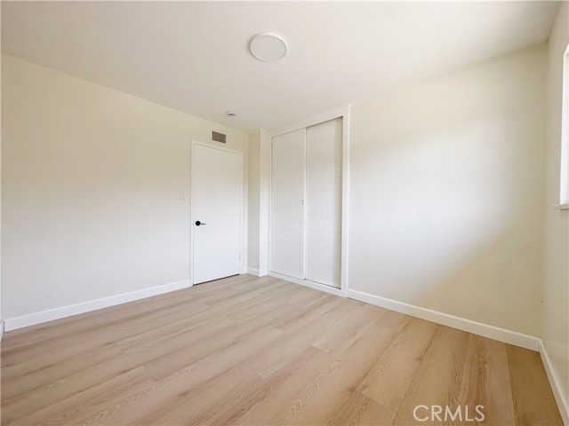 MLS #WS25186052 image #10