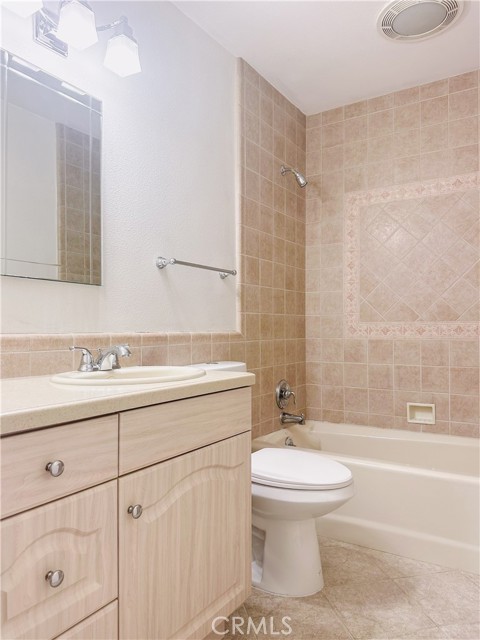 MLS #WS25186052 image #5