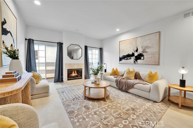 MLS #WS25187033 image #1