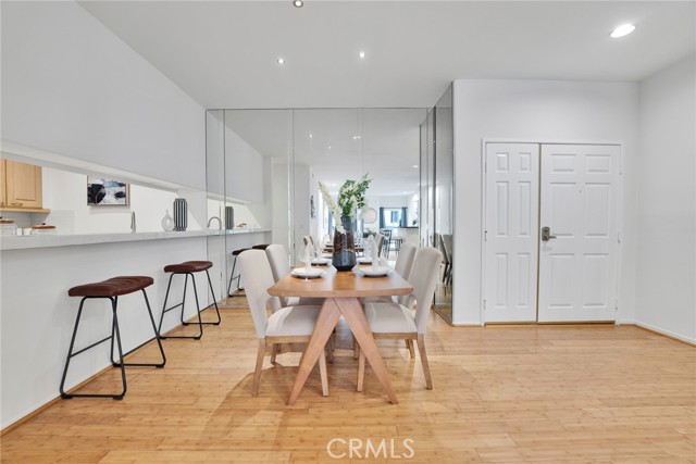 MLS #WS25187033 image #9
