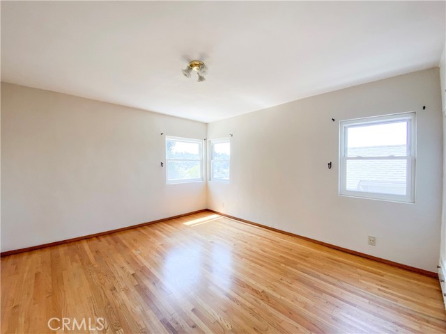 MLS #WS25188144 image #17