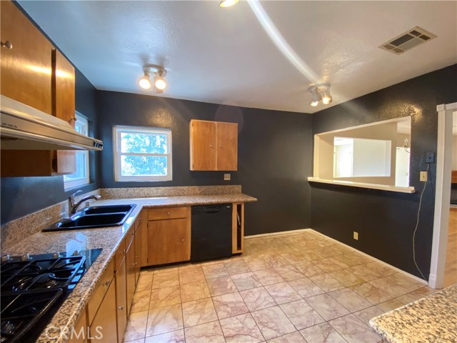 MLS #WS25188144 image #8