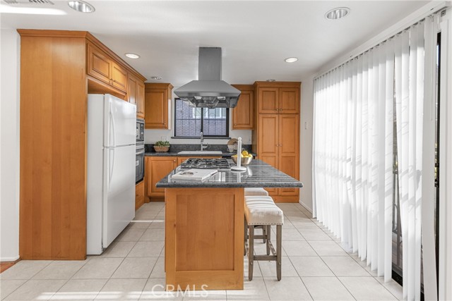 MLS #WS25189246 image #10