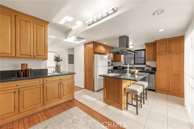 MLS #WS25189246 image #12