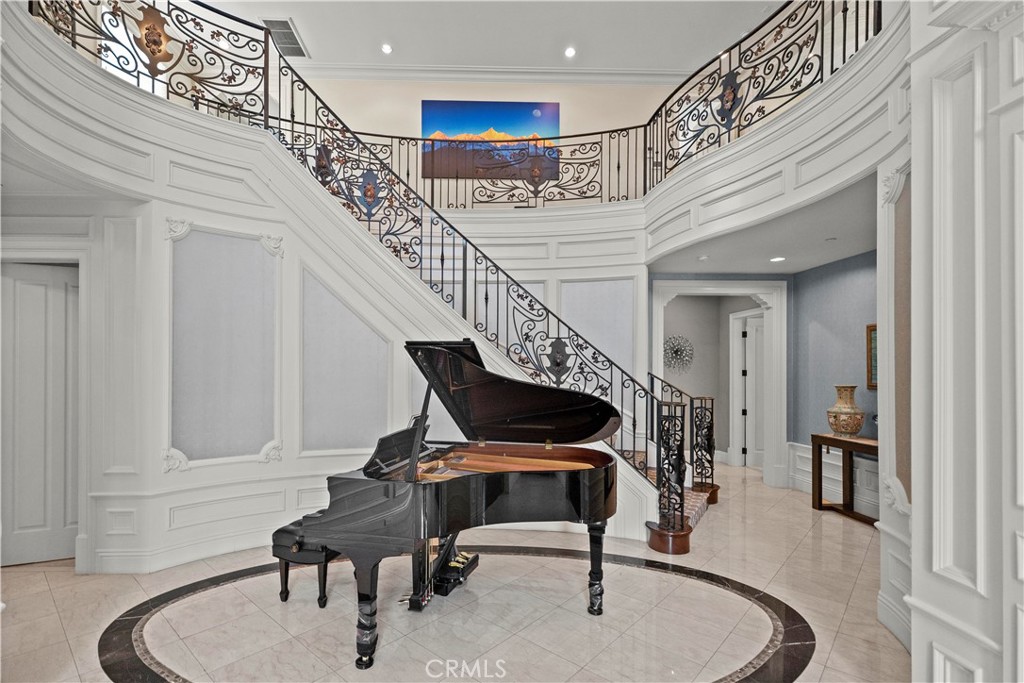 MLS #WS25190973 image #10