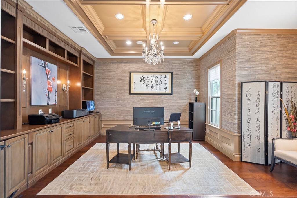 MLS #WS25190973 image #12