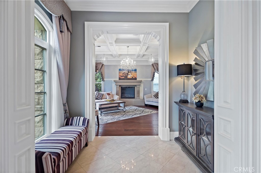 MLS #WS25190973 image #14