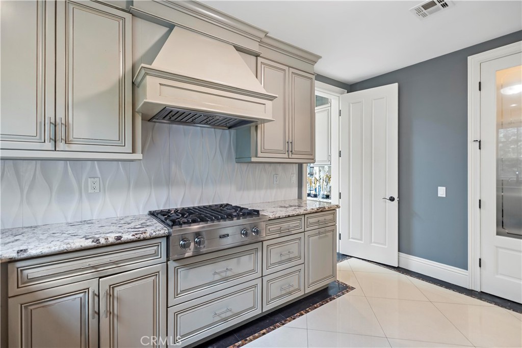 MLS #WS25190973 image #20