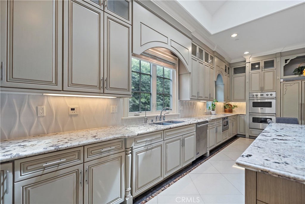 MLS #WS25190973 image #22