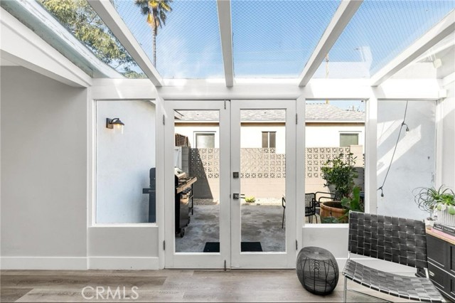 MLS #WS25192117 image #1