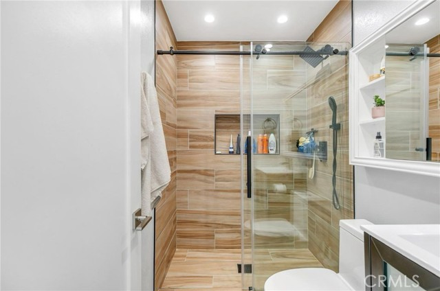 MLS #WS25192117 image #16