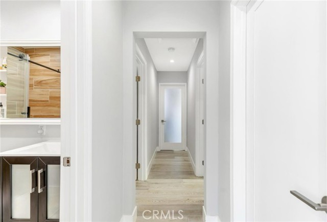 MLS #WS25192117 image #9