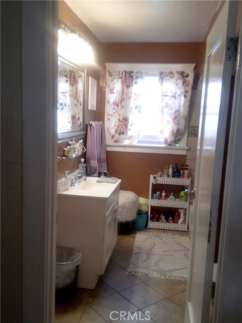 MLS #WS25193014 image #16