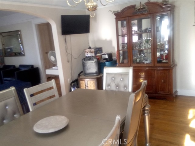 MLS #WS25193014 image #9