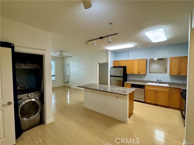 MLS #WS25193173 image #7