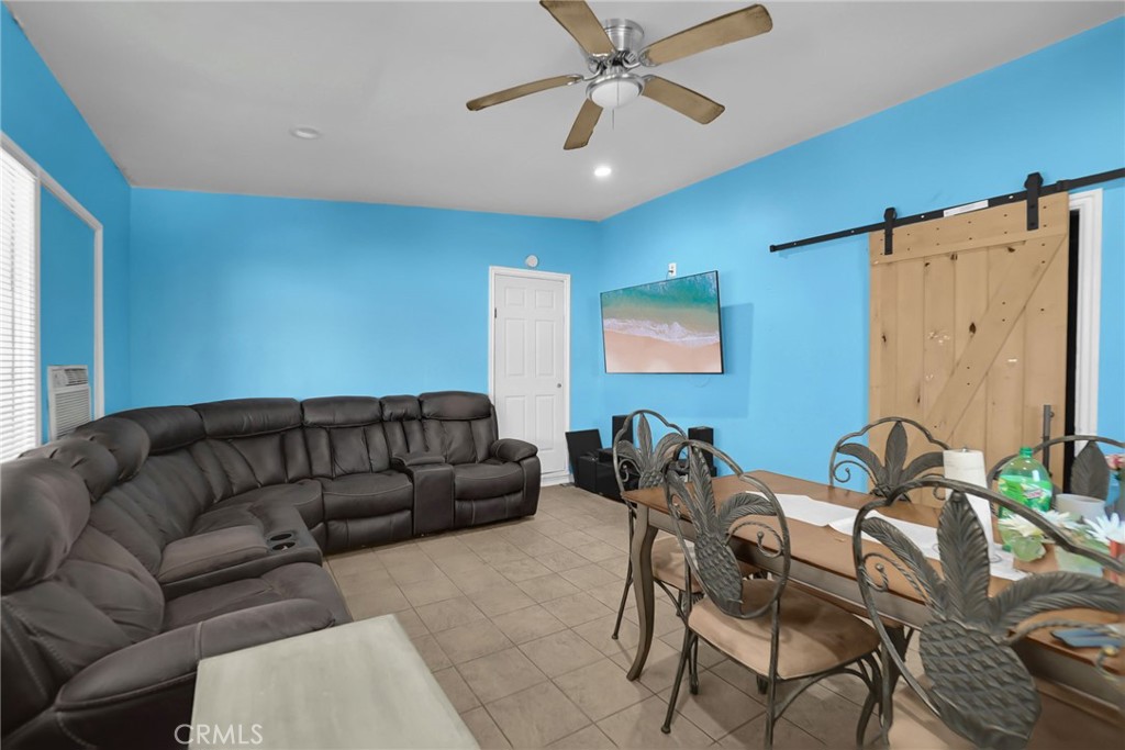 MLS #WS25194897 image #11