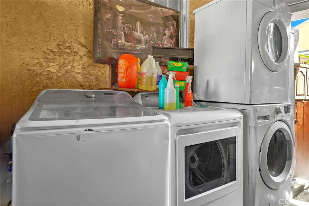 MLS #WS25194897 image #22