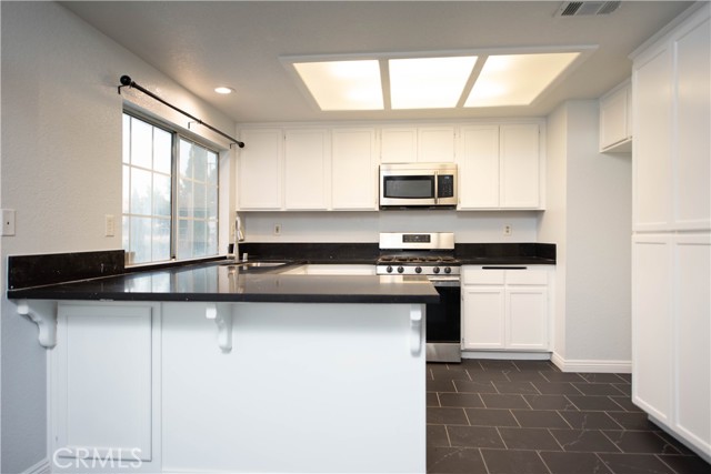 MLS #WS25196054 image #20