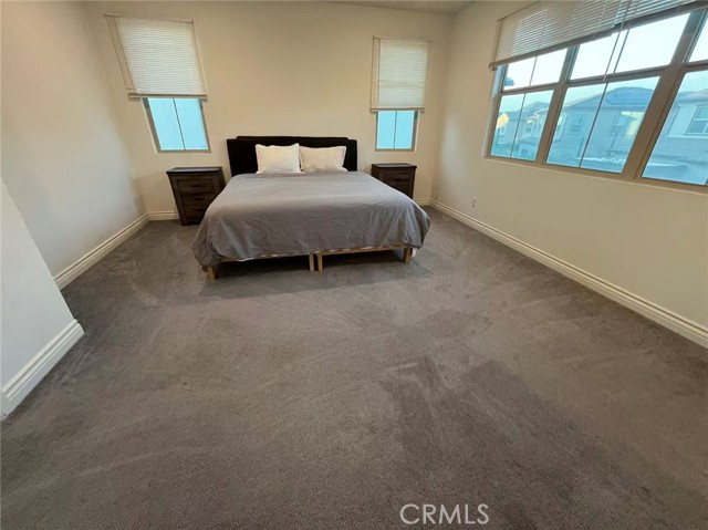 MLS #WS25197567 image #8