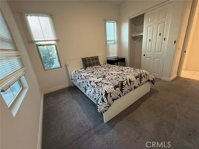 MLS #WS25197567 image #9