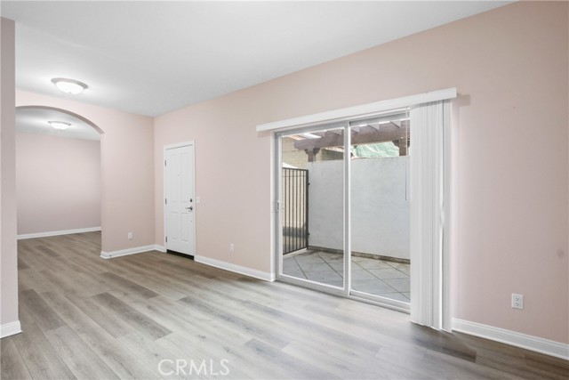 MLS #WS25197590 image #4