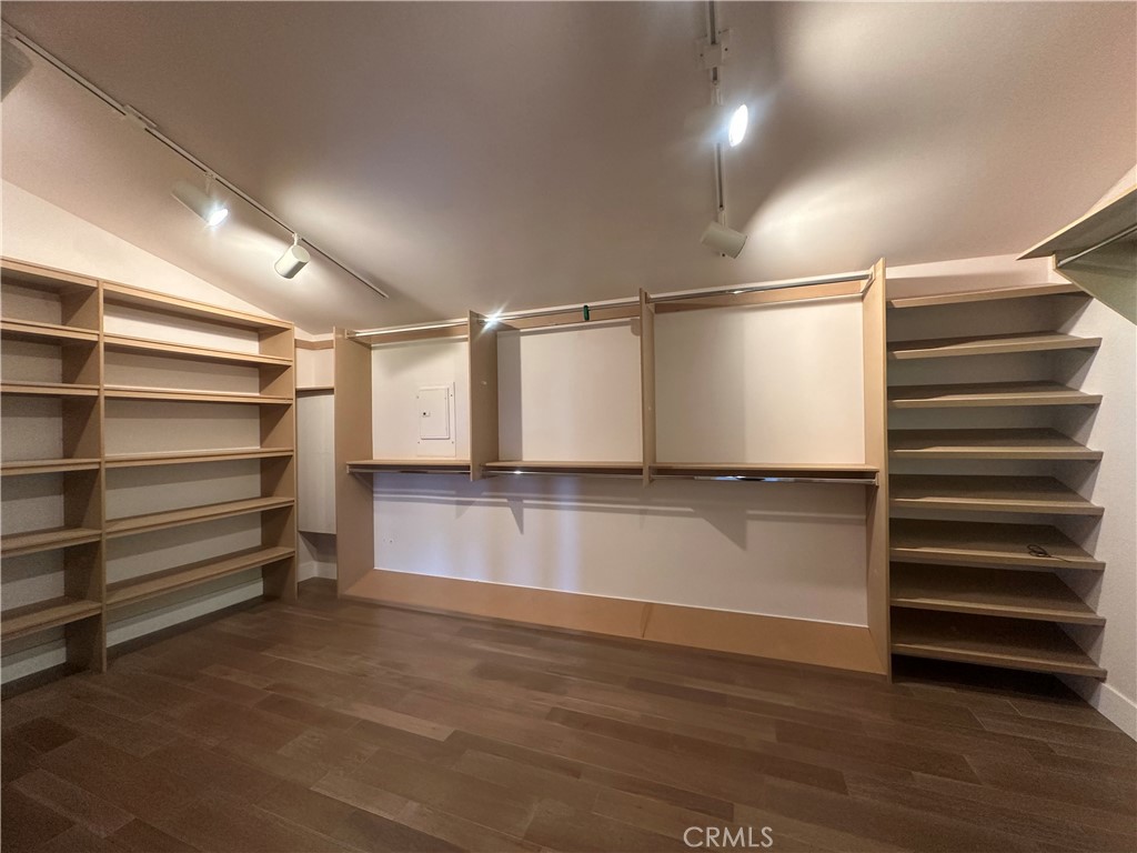 MLS #WS25197866 image #19