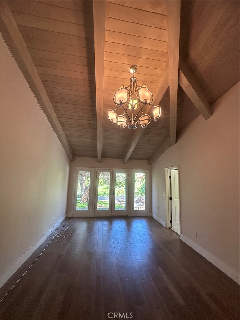 MLS #WS25197866 image #9