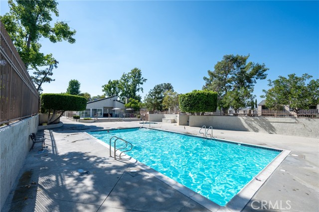 MLS #WS25198490 image #0