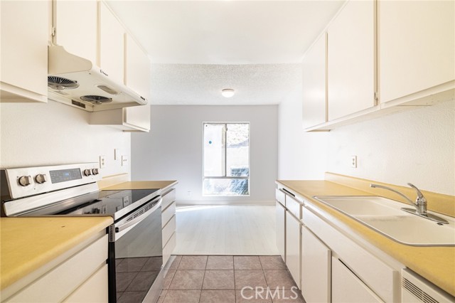 MLS #WS25198490 image #7